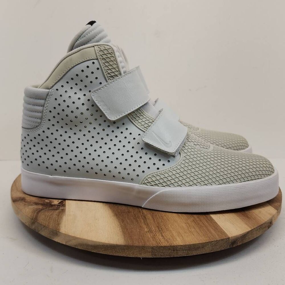 Nike Flystepper 2K3 PRM sneakers in the Pure Platinum Men's Size 12